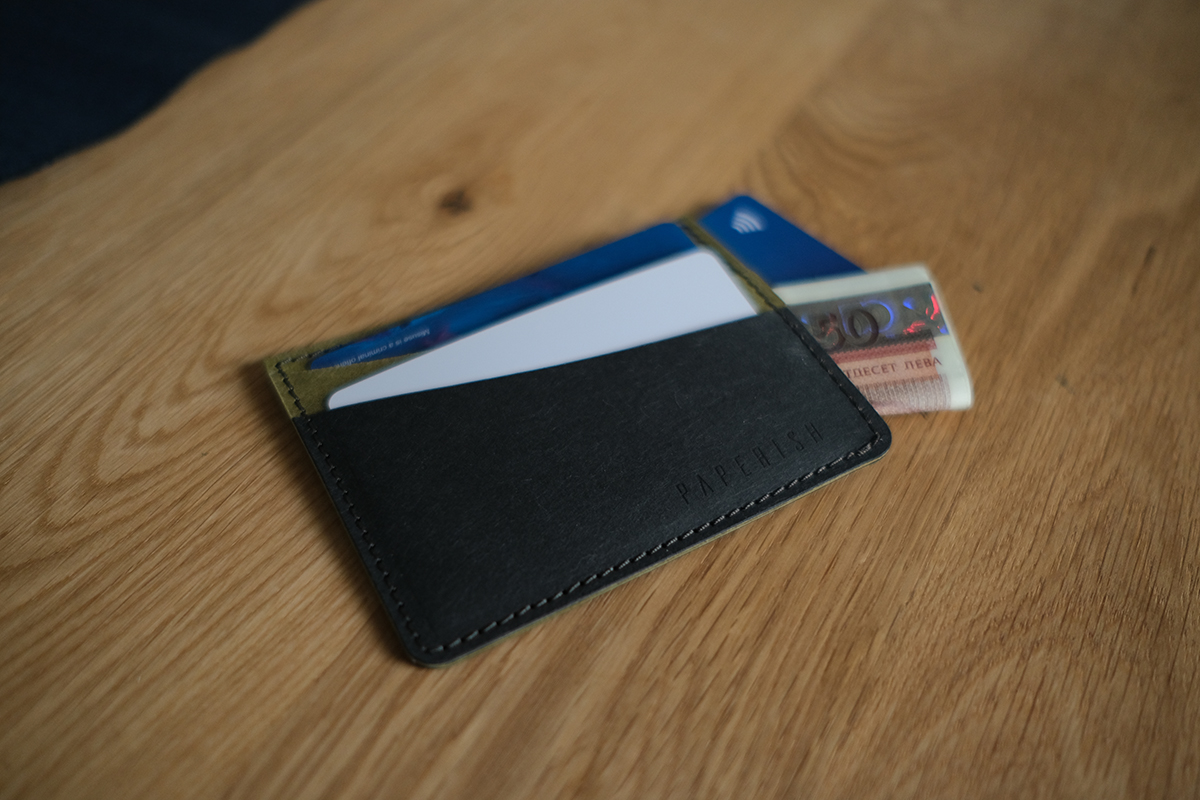 Wave Cardholder - Green &amp; Black 4.jpg